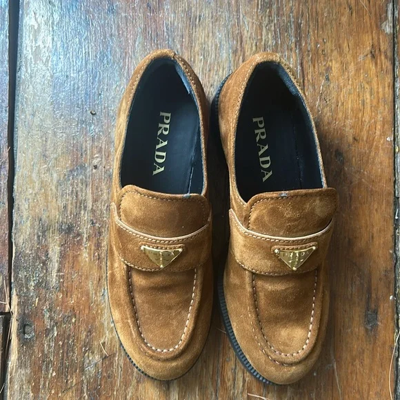 Prada suede loafers - Picture 6 of 8